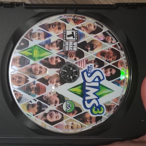 THE Sims 3 Game (Windows/Mac: Mac and Windows, DVD Rom 2009) Manuals included - Picture 4 of 5